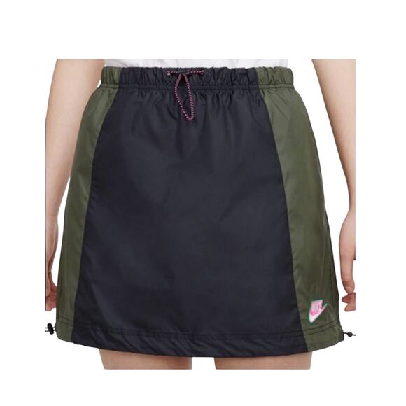 Nike Dresses & Skirts - Nike Sportswear Skirt Women Medium